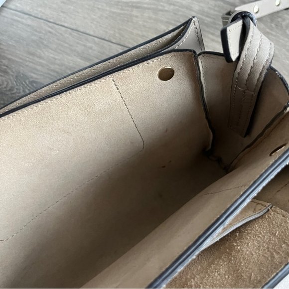 Chloe Small Faye Shoulder Bag Crossbody - Picture 9 of 15